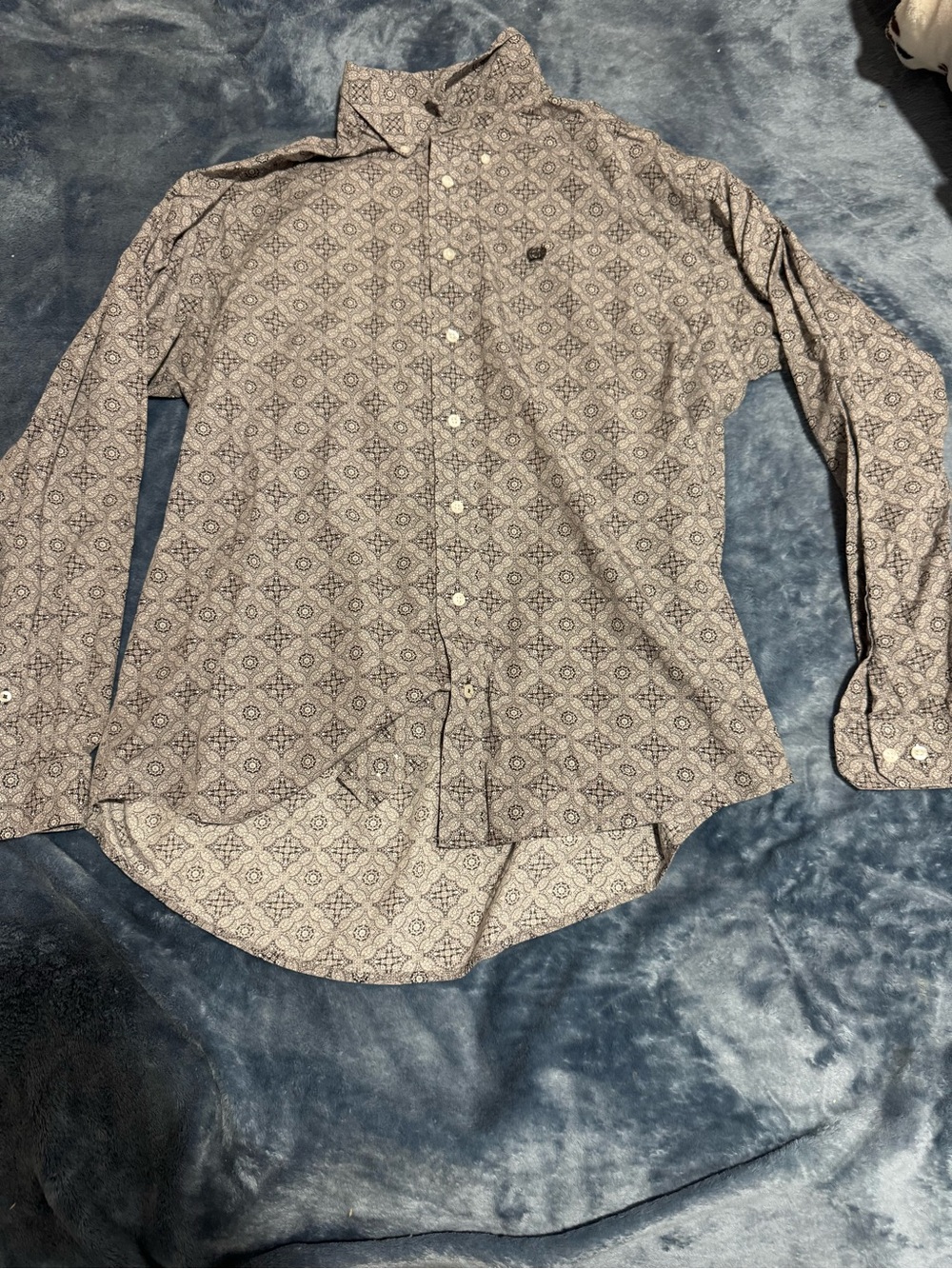 Cinch Men's Long Sleeve Dress Shirt in Patterned Gray and White